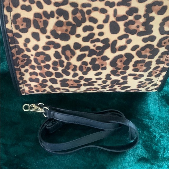 NWOT INC International Concepts Leopard Print Satchel in Brown and Black - Picture 7 of 7